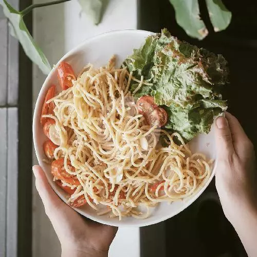 Classic Spaghetti Aglio Olio Tuna